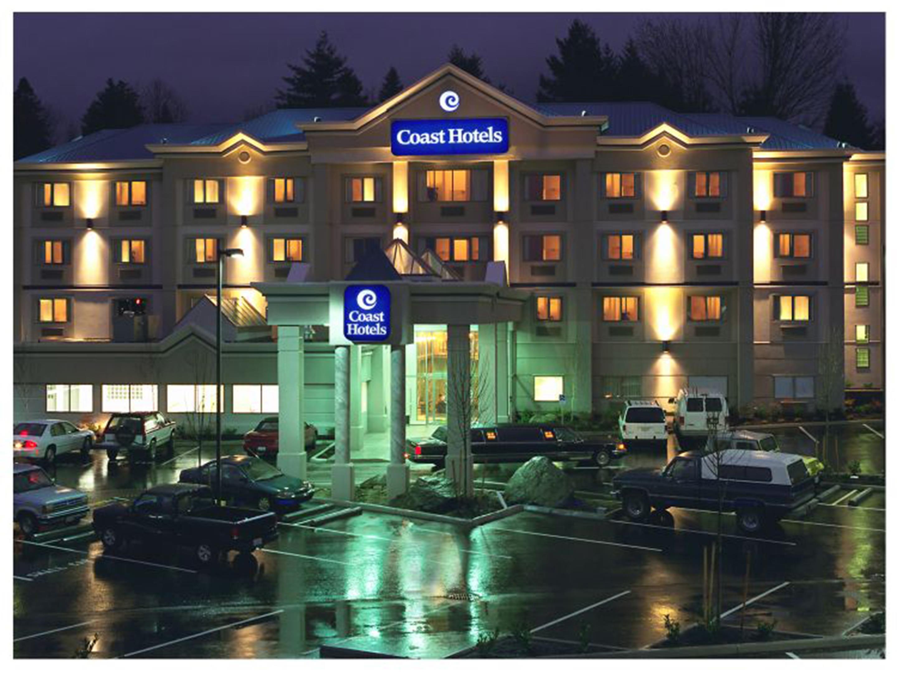 Coast Abbotsford Hotel & Suites Exterior photo